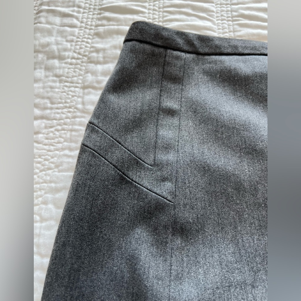 Express pencil skirt, woman size 2 - Picture 2 of 7